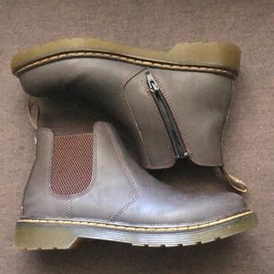 Doc Martens Leather Chelsea Boots with Zipper
